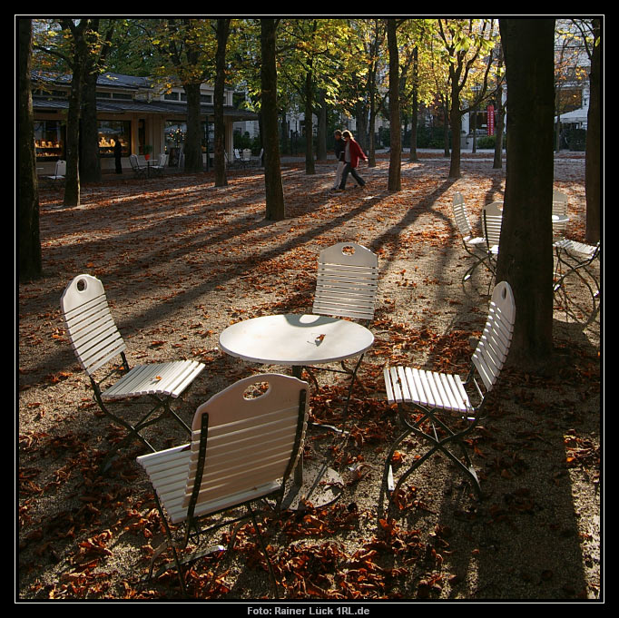 Baden-Baden: Herbst in den Kurhaus-Kolonnaden